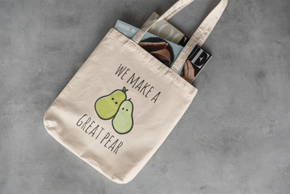 Great Pear: Tote Bag with Zipper